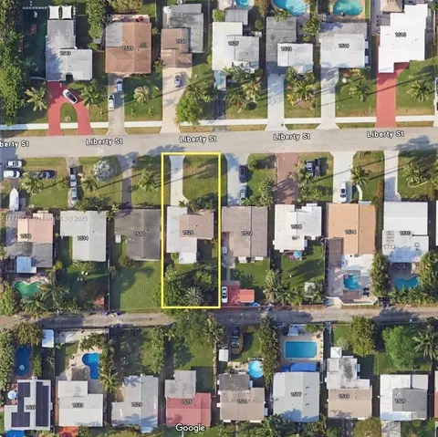 1526 Liberty St, Hollywood, FL 33020