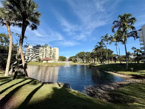 7011 Environ Blvd #109, Lauderhill, FL 33319