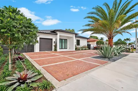 Exterior - 715 E 56th St, Hialeah, FL 33013 photo 6 of 12