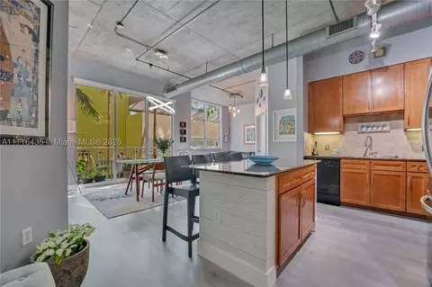 2001 Biscayne Blvd #2317, Miami, FL 33137