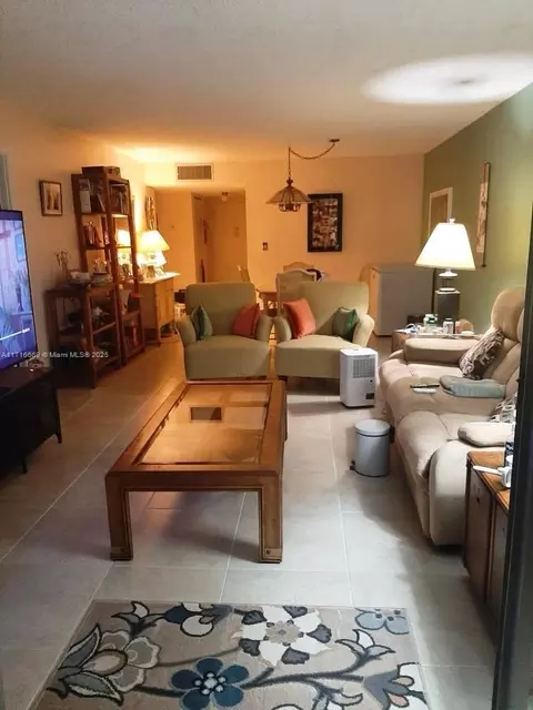 3671 Environ Blvd #369, Lauderhill, FL 33319