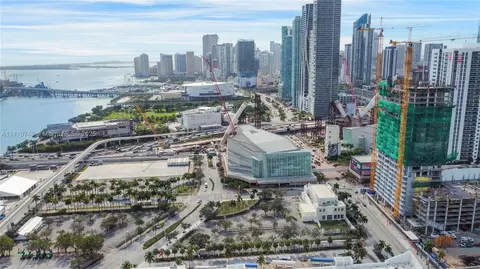 1717 N Bayshore Dr #A-2252, Miami, FL 33132