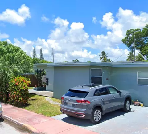 733 81st St, Miami Beach, FL 33141