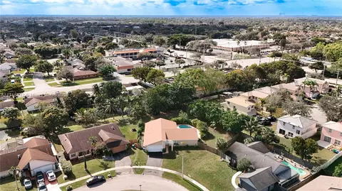 5101 NW 87th Ave, Lauderhill, FL 33351