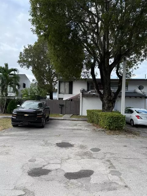 11060 SW 70th Ter #11060, Miami, FL 33173