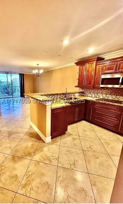 19851 SW 114th Ave #302, Miami, FL 33157