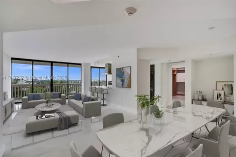 2000 Island Blvd #608, Aventura, FL 33160