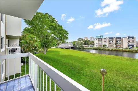 7720 Camino Real #E-213, Miami, FL 33143