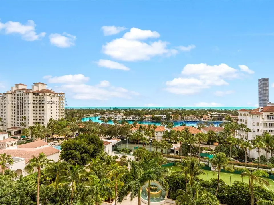 View/Area - 19955 NE 38th Ct #1103, Aventura, FL 33180 photo 2 of 4