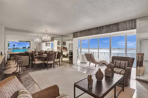 11111 Biscayne Blvd #19F, Miami, FL 33181