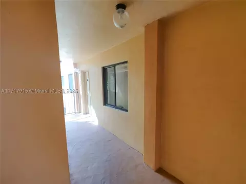 8600 SW 133rd Ave Rd #207, Miami, FL 33183