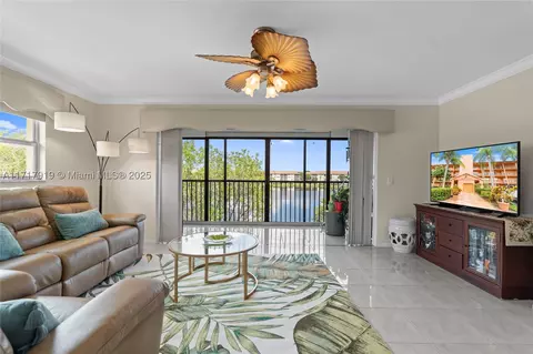 601 SW 141st Ave #401P, Pembroke Pines, FL 33027