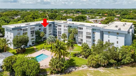 1402 NW 80th Ave #410, Margate, FL 33063