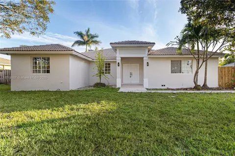 18972 SW 307th St, Homestead, FL 33030