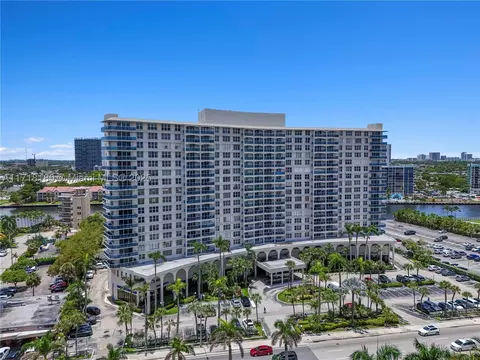 3800 S Ocean Dr #1019, Hollywood, FL 33019
