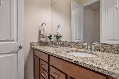 Other - 4705 Eucalyptus Dr, Hollywood, FL 33021 photo 9 of 13