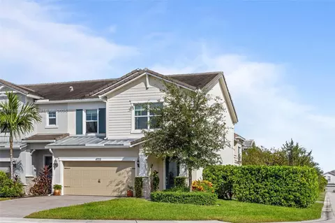 Exterior - 4705 Eucalyptus Dr, Hollywood, FL 33021 photo 5 of 9