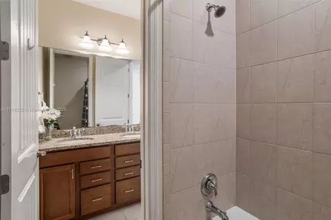 Bath - 4705 Eucalyptus Dr, Hollywood, FL 33021 photo 2 of 2
