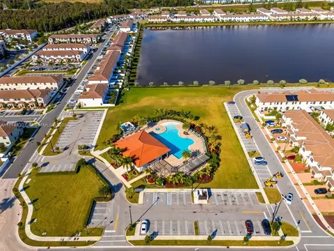 3383 W 106th Ter, Hialeah, FL 33018