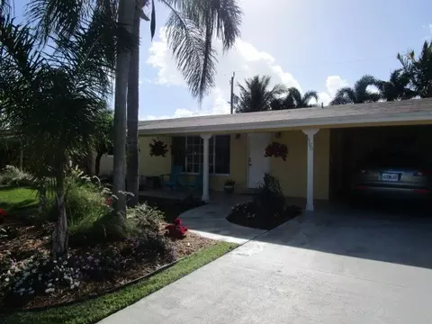 1161 SW 7th Ct, Florida City, FL 33034