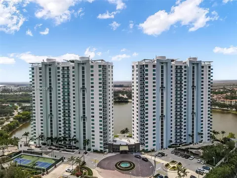 2681 N Flamingo Rd #505S, Sunrise, FL 33323
