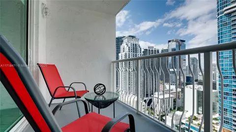 1200 Brickell Bay Dr #3916, Miami, FL 33131