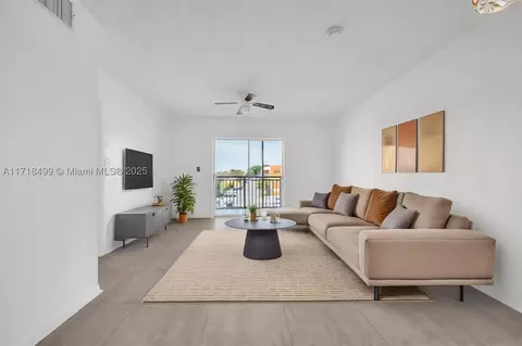 11301 SW 200th St #314-A, Miami, FL 33157