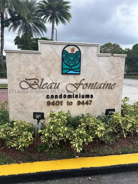 9419 Fontainebleau Blvd #210, Miami, FL 33172