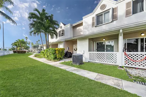 17515 NW 67th Ct #K-22, Hialeah, FL 33015