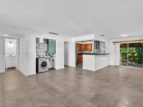 14901 SW 4th St #12A, Pembroke Pines, FL 33027