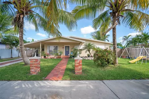 12625 SW 185th Ter, Miami, FL 33177