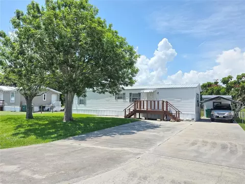 2019 SE 29th St, Taylor Creek, FL 34974 photo 1