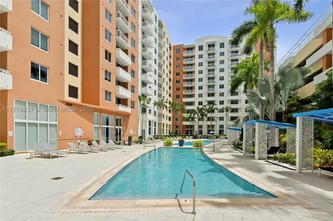 18800 NE 29 Ave #826, Aventura, FL 33180