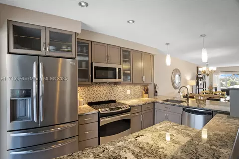 1200 SW 12th St #311, Fort Lauderdale, FL 33315
