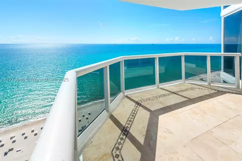 4775 Collins Ave #3101, Miami Beach, FL 33140