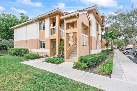 723 NW 92nd Ave #723, Plantation, FL 33324