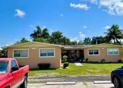 460 Cypress Ave, Pahokee, FL 33476