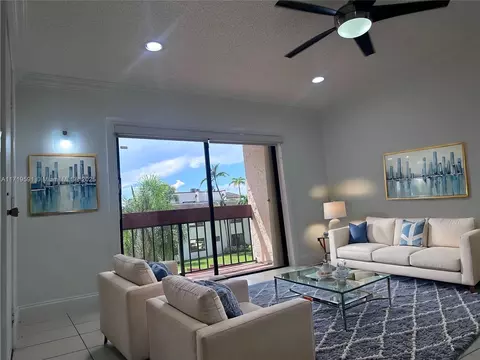 8500 SW 149th Ave #1211, Miami, FL 33193