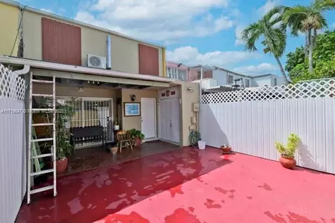 949 W 79th St, Hialeah, FL 33014 photo 7