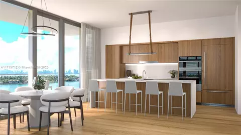 6940 Abbott Ave #518, Miami Beach, FL 33141