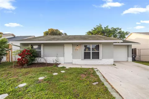5913 Corson Pl, Lake Worth, FL 33463