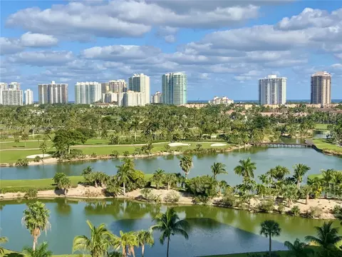 19501 W Country Club Dr #1004, Aventura, FL 33180