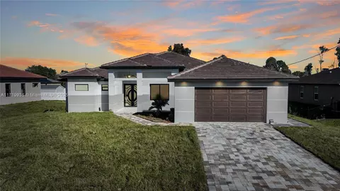 259 SE Lisette St, Fort Myers, FL 33913