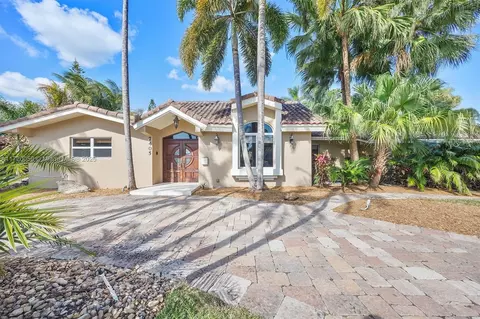 7405 SW 134th St, Pinecrest, FL 33156