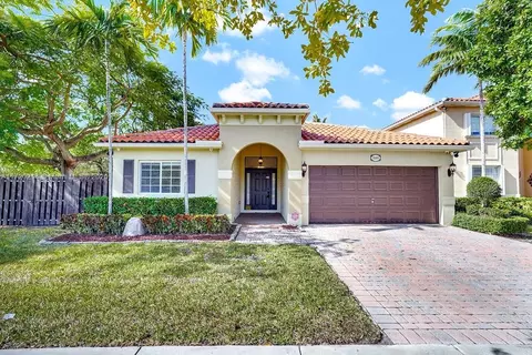 1520 NE 35 Ave, Homestead, FL 33033