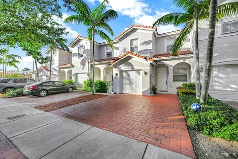1007 NE 208th St #1007, Miami, FL 33179