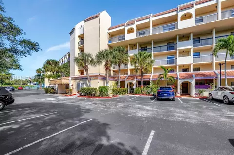 3650 Environ Blvd #305, Lauderhill, FL 33319