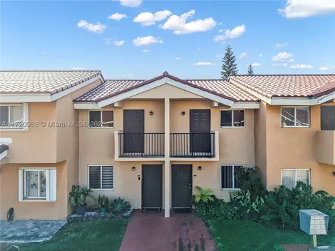8252 NW 6th Ter #238, Miami, FL 33126