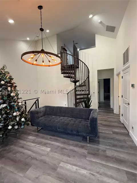 Undisclosed, Cooper City, FL 33024