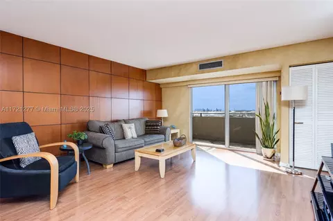 1625 SE 10th Ave #1005, Fort Lauderdale, FL 33316
